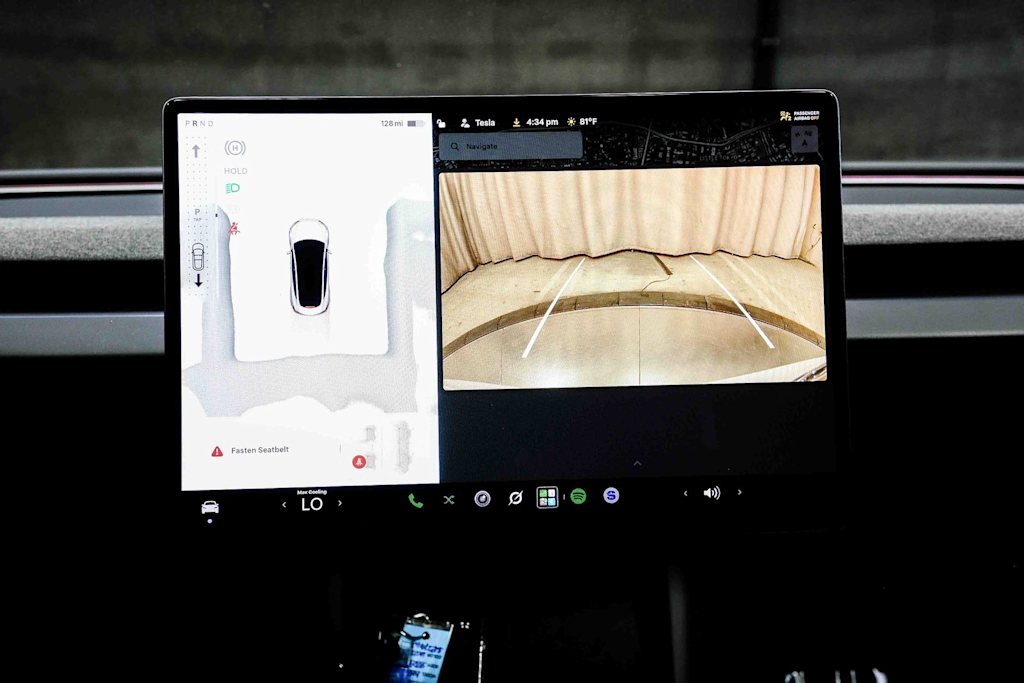 Thumbnail: 2024 Tesla Model 3 - 11