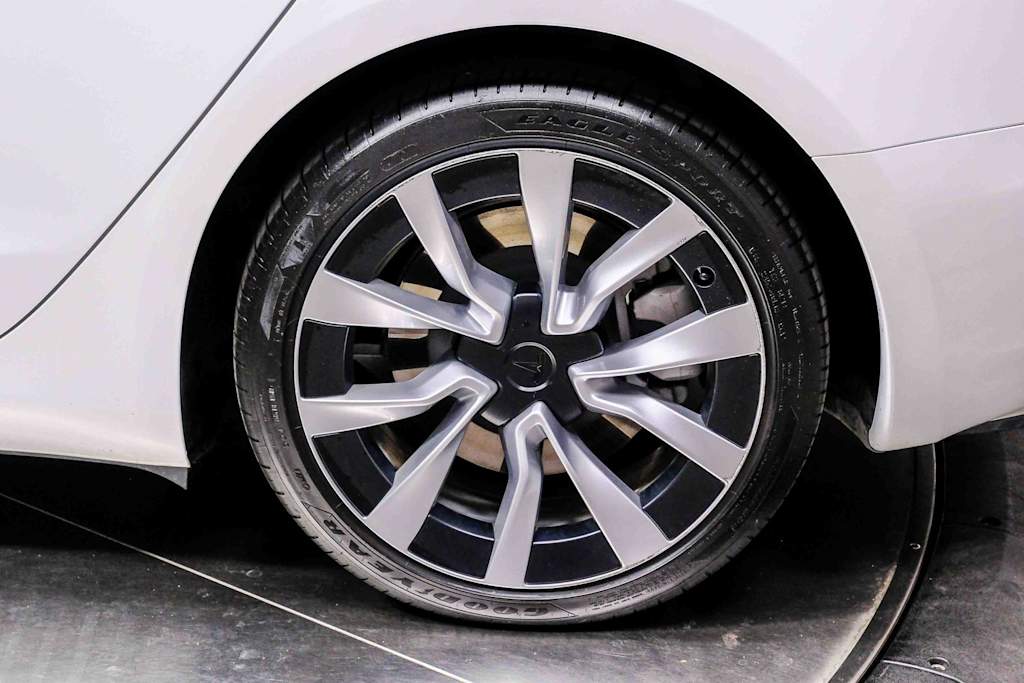 Thumbnail: 2024 Tesla Model 3 - 17