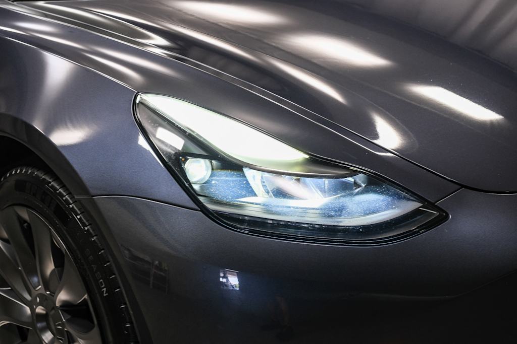 Thumbnail: 2023 Tesla Model 3 - 21