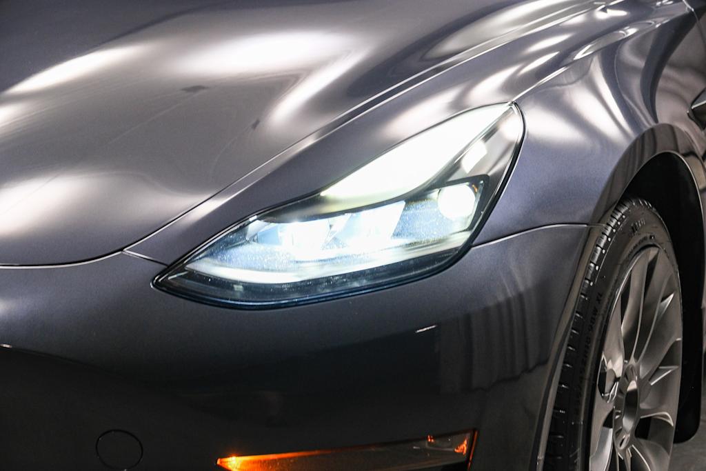 Thumbnail: 2023 Tesla Model 3 - 19