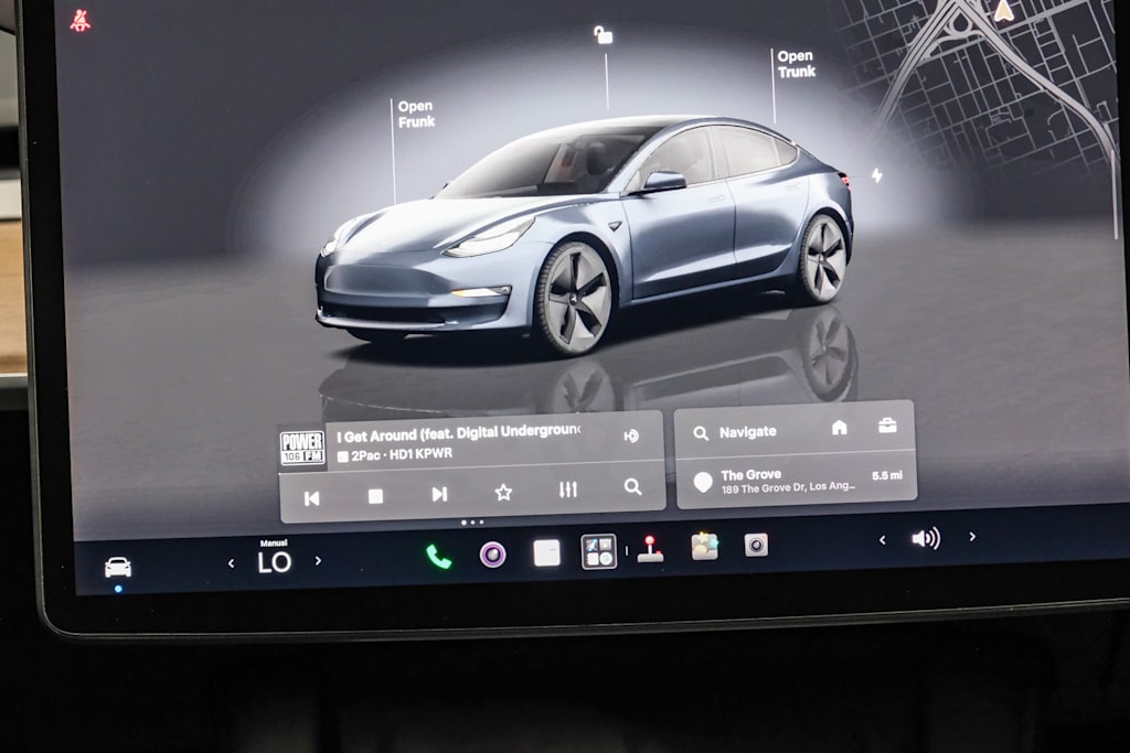 Thumbnail: 2023 Tesla Model 3 - 22