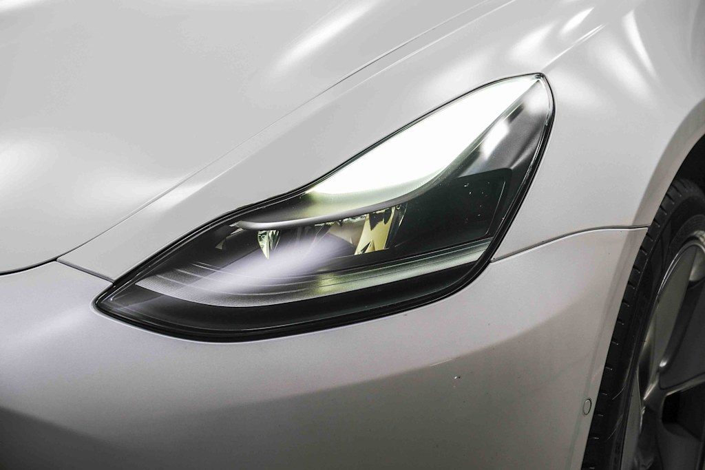 Thumbnail: 2021 Tesla Model 3 - 20