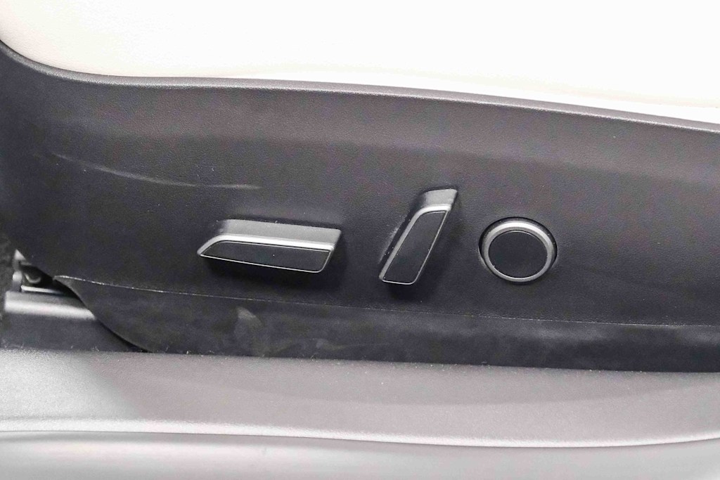 Thumbnail: 2021 Tesla Model 3 - 27