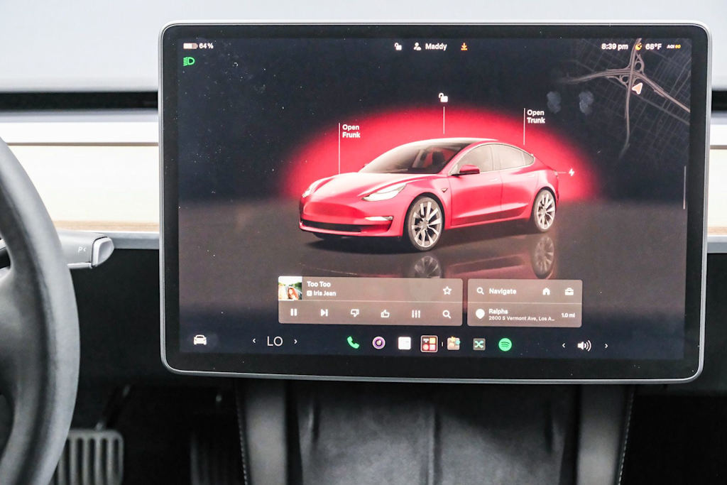 Thumbnail: 2023 Tesla Model 3 - 11