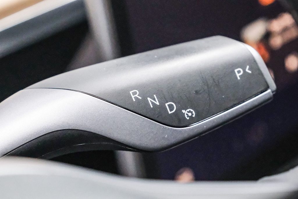 Thumbnail: 2023 Tesla Model 3 - 21