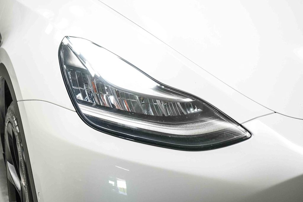 Thumbnail: 2021 Tesla Model Y - 16