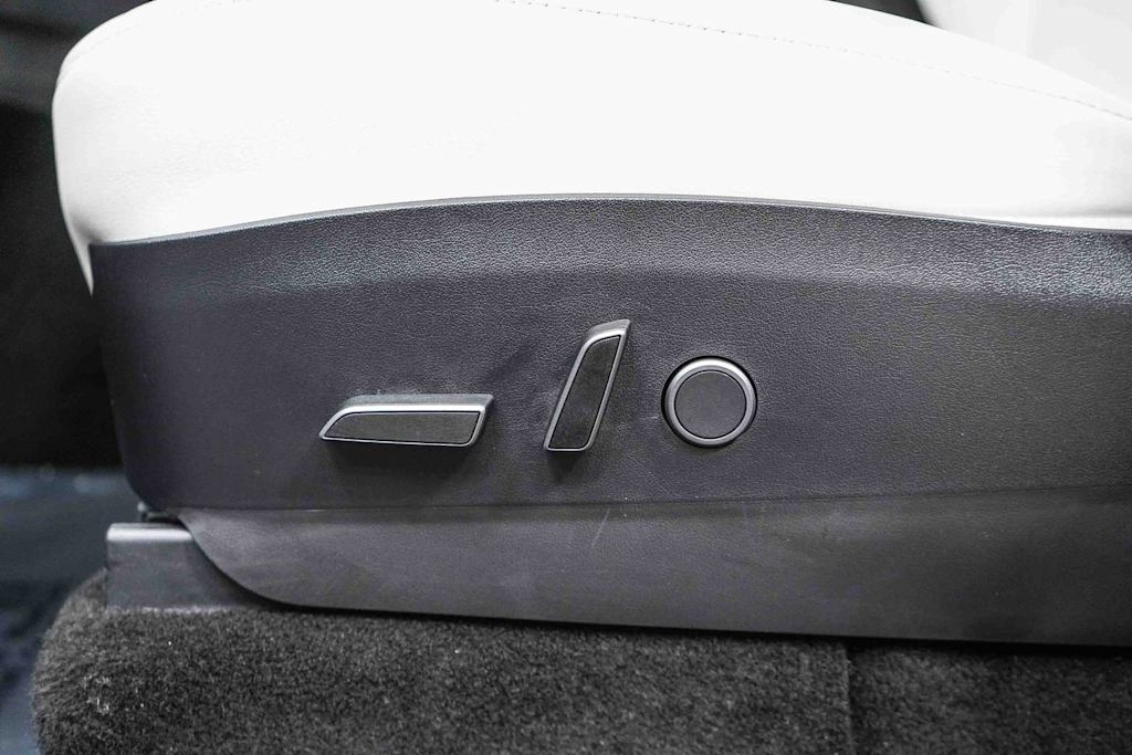 Thumbnail: 2021 Tesla Model Y - 22