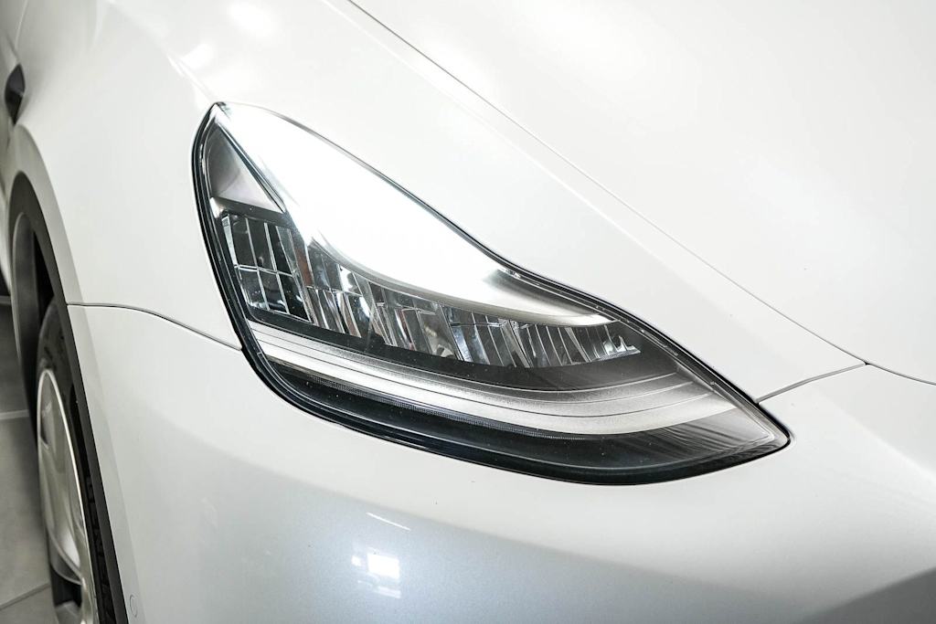 Thumbnail: 2020 Tesla Model Y - 14