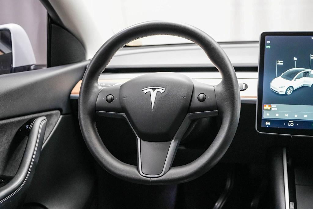 Thumbnail: 2020 Tesla Model Y - 7