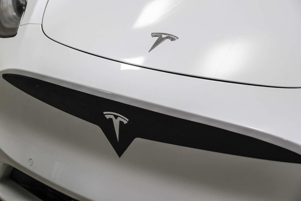 Thumbnail: 2022 Tesla Model Y - 6