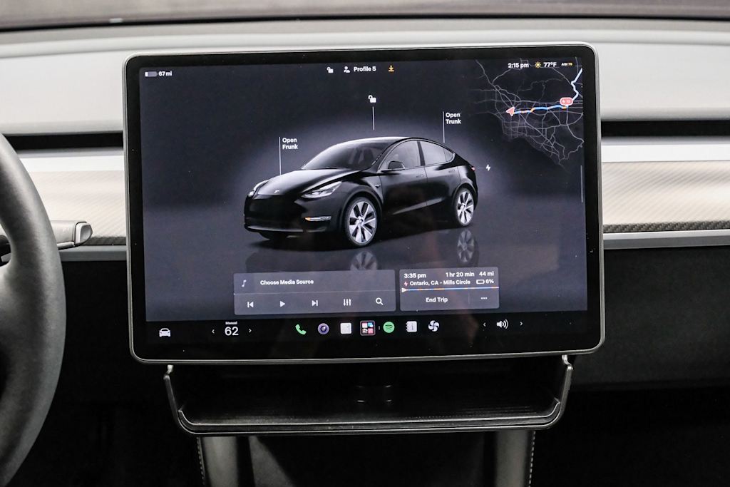 Thumbnail: 2023 Tesla Model Y - 10