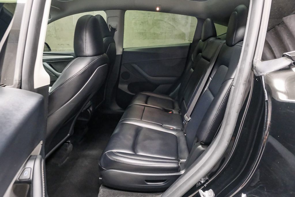 Thumbnail: 2023 Tesla Model Y - 9