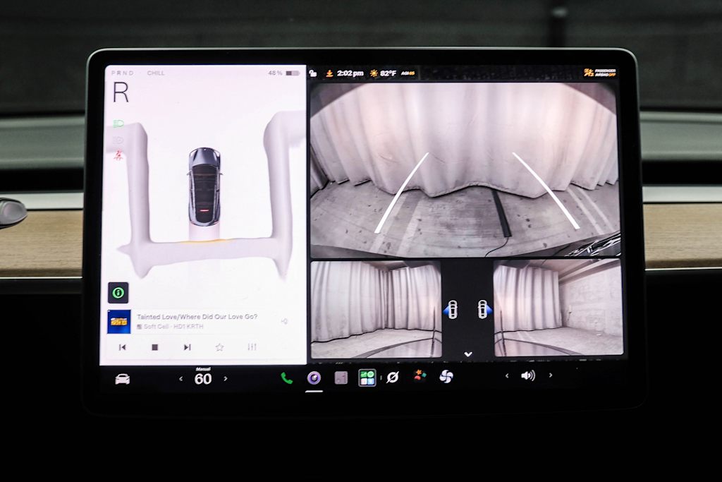 Thumbnail: 2022 Tesla Model Y - 25