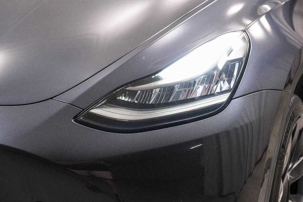 Thumbnail: 2022 Tesla Model Y - 14
