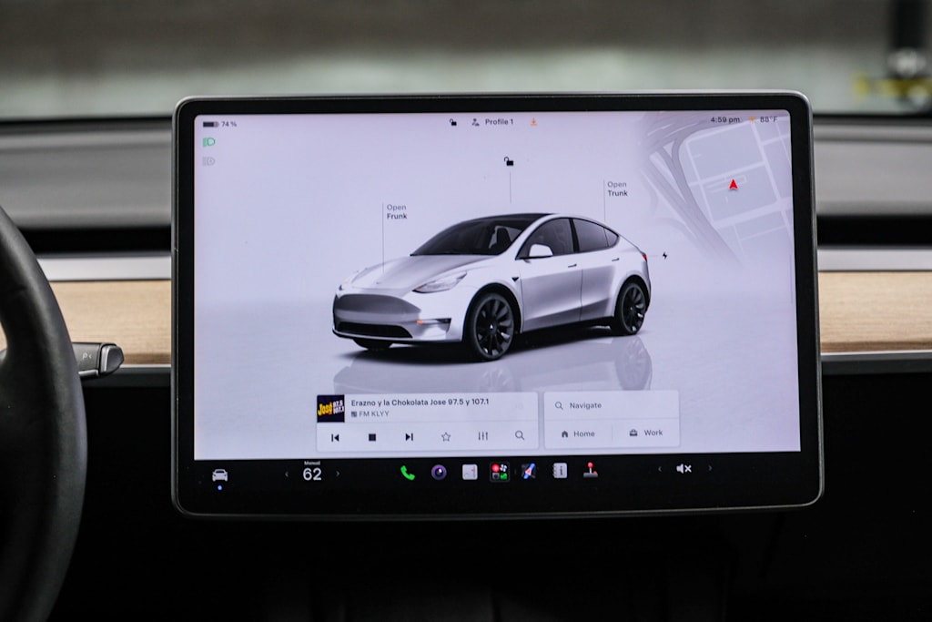 Thumbnail: 2022 Tesla Model Y - 13