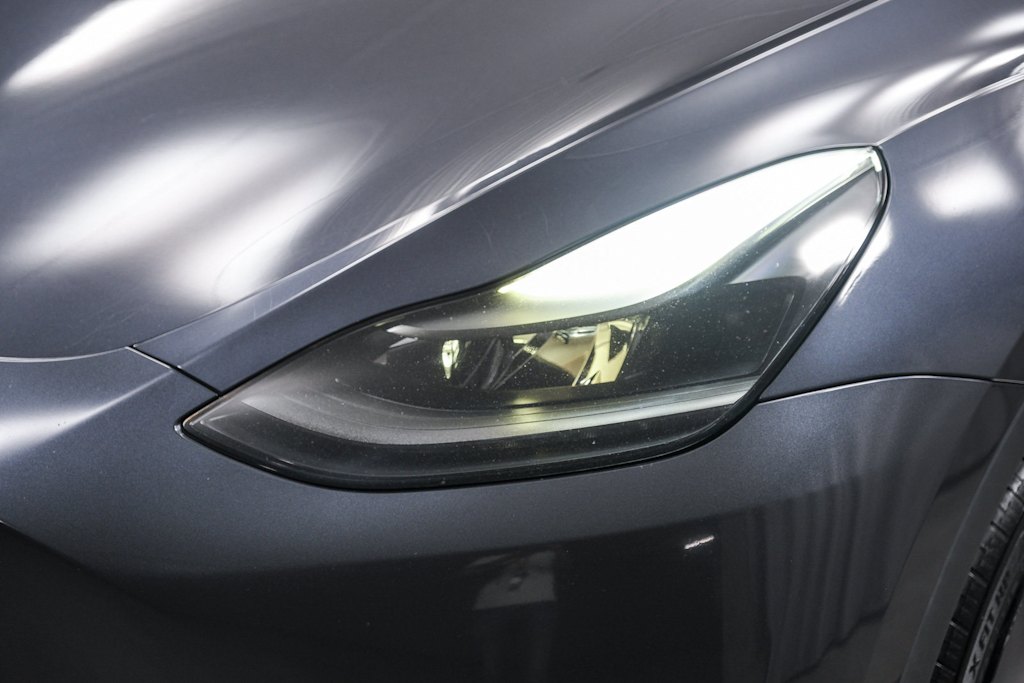Thumbnail: 2022 Tesla Model Y - 18