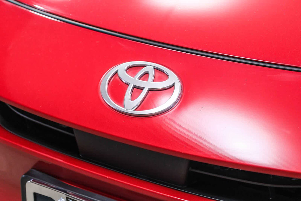 Thumbnail: 2024 Toyota Prius Prime - 6