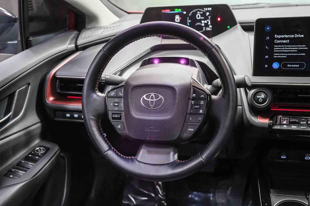 Thumbnail: 2024 Toyota Prius Prime - 9