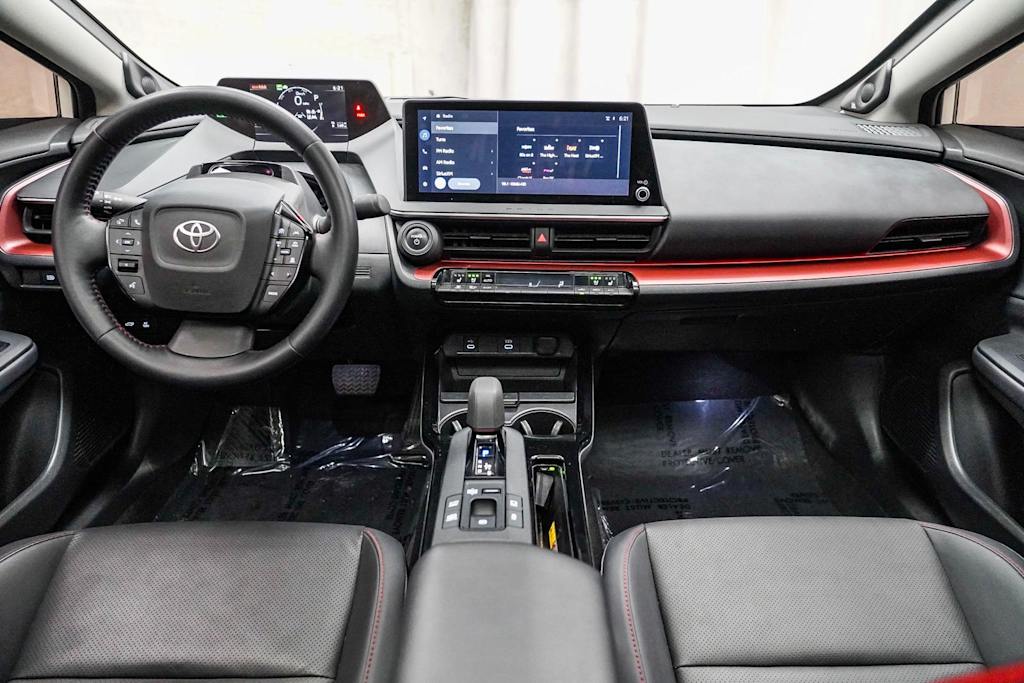 2023 Toyota Prius Prime Premium 2