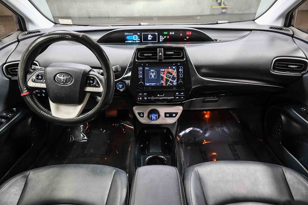 Thumbnail: 2017 Toyota Prius - 2