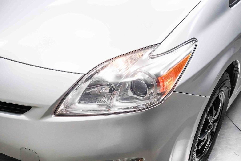 Thumbnail: 2012 Toyota Prius - 20