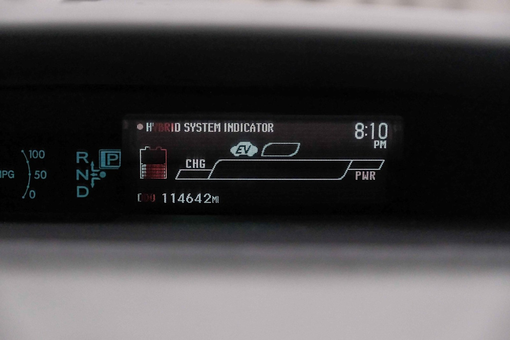 Thumbnail: 2012 Toyota Prius - 14