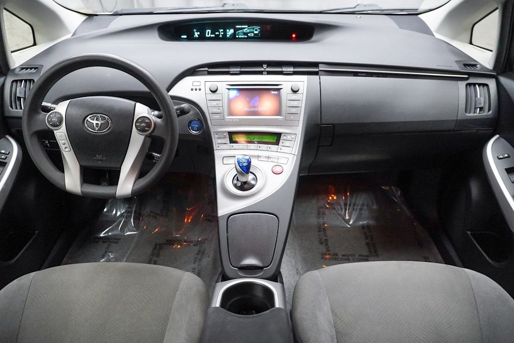 2015 Toyota Prius  2