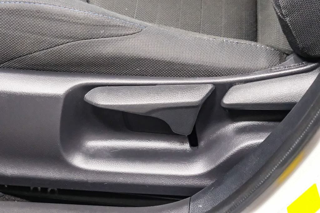 Thumbnail: 2020 Toyota Corolla - 31