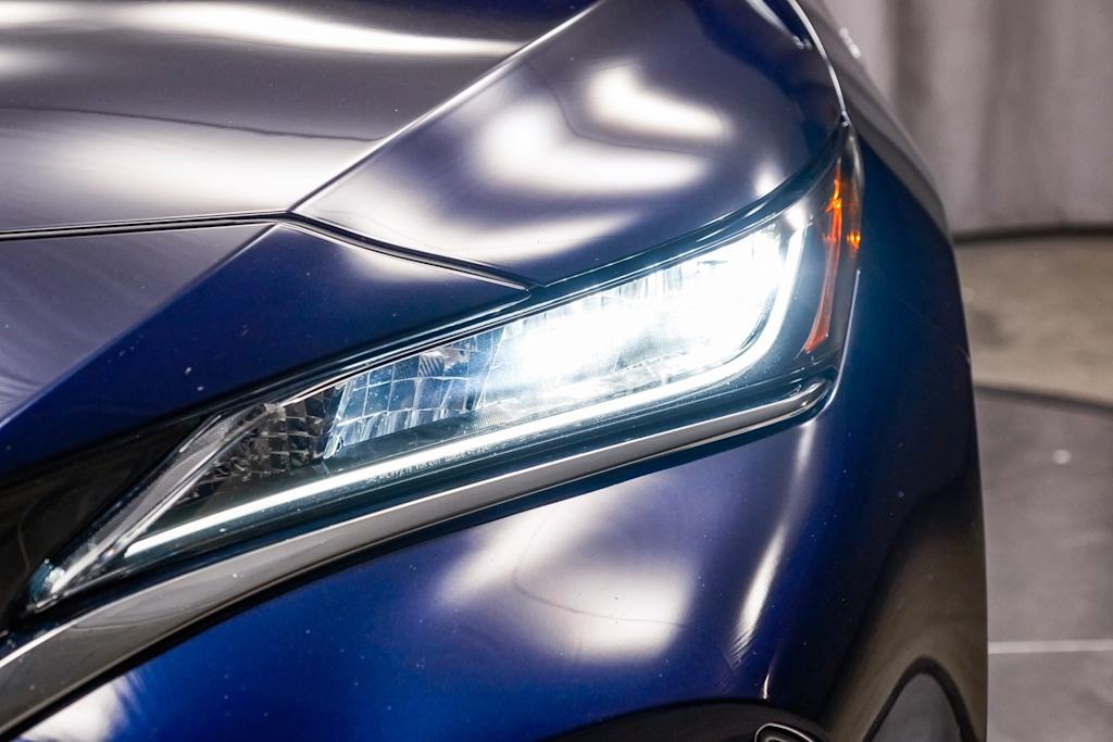 Thumbnail: 2021 Toyota Venza - 19