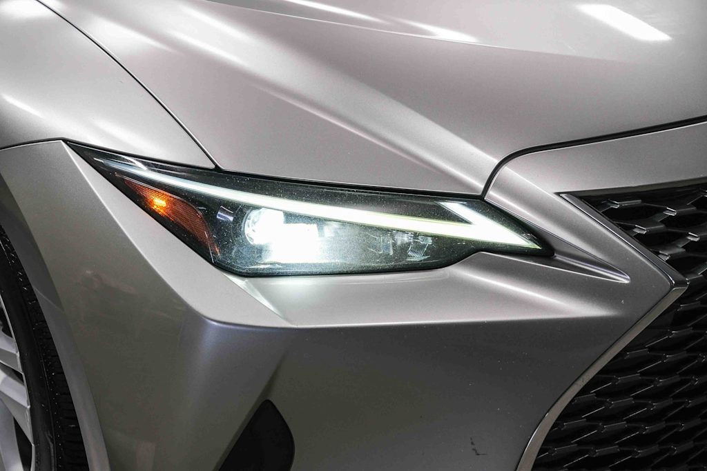 Thumbnail: 2021 Lexus IS - 24