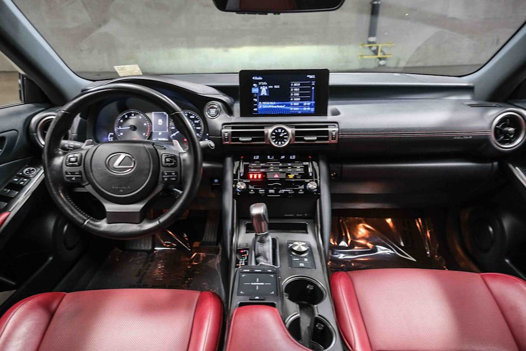 Thumbnail: 2021 Lexus IS - 2