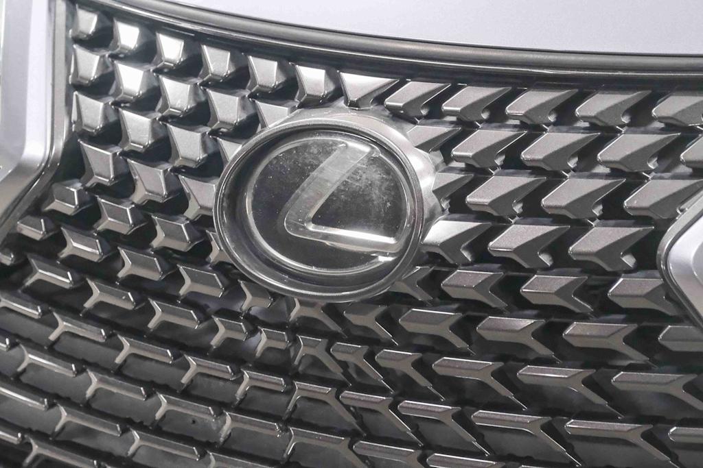 Thumbnail: 2020 Lexus UX - 7