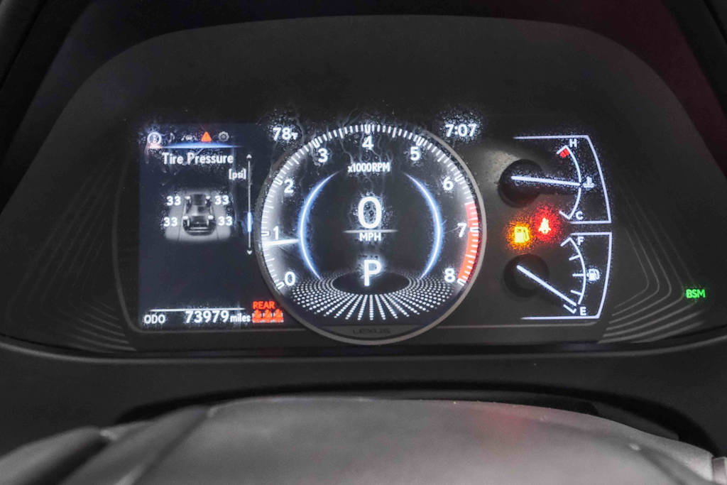 Thumbnail: 2020 Lexus UX - 16