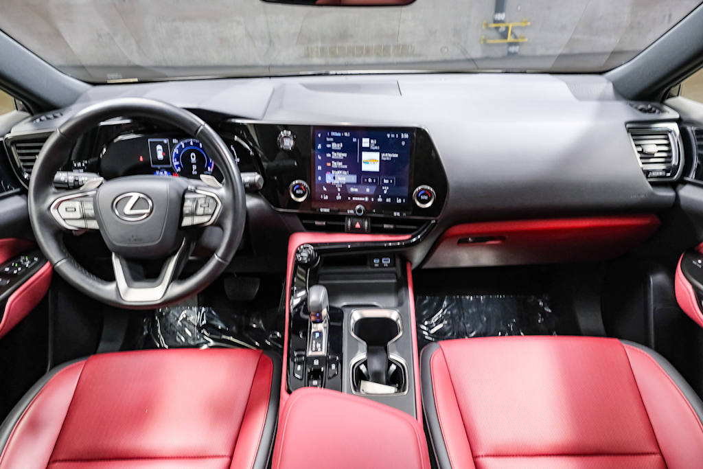 Thumbnail: 2025 Lexus ES - 2