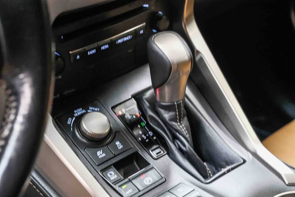 Thumbnail: 2016 Lexus NX - 13