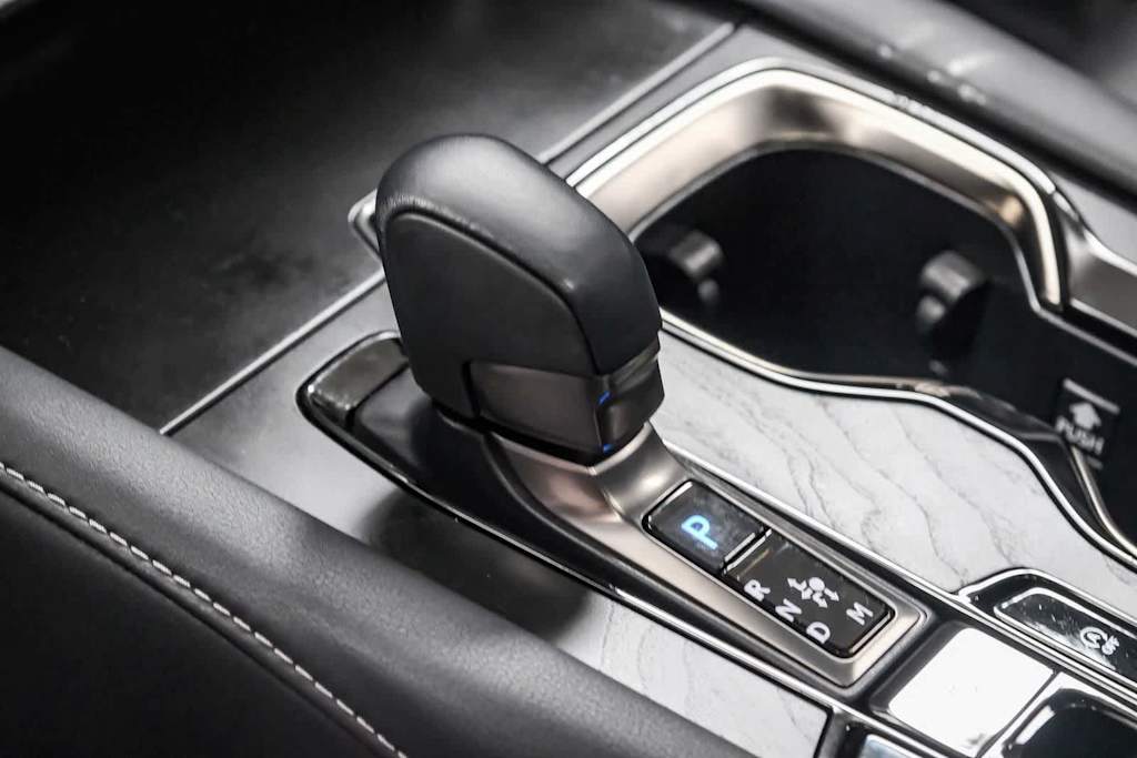 Thumbnail: 2024 Lexus RX - 15