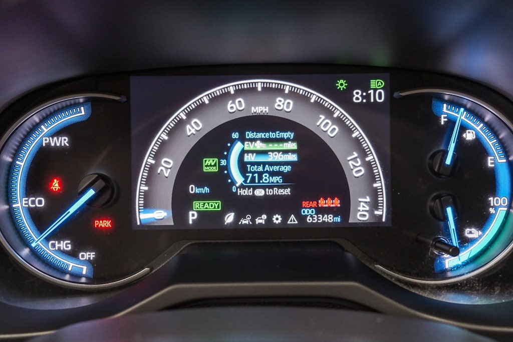 Thumbnail: 2021 Toyota RAV4 - 16