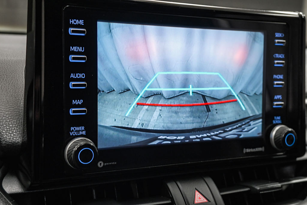 Thumbnail: 2021 Toyota RAV4 - 32