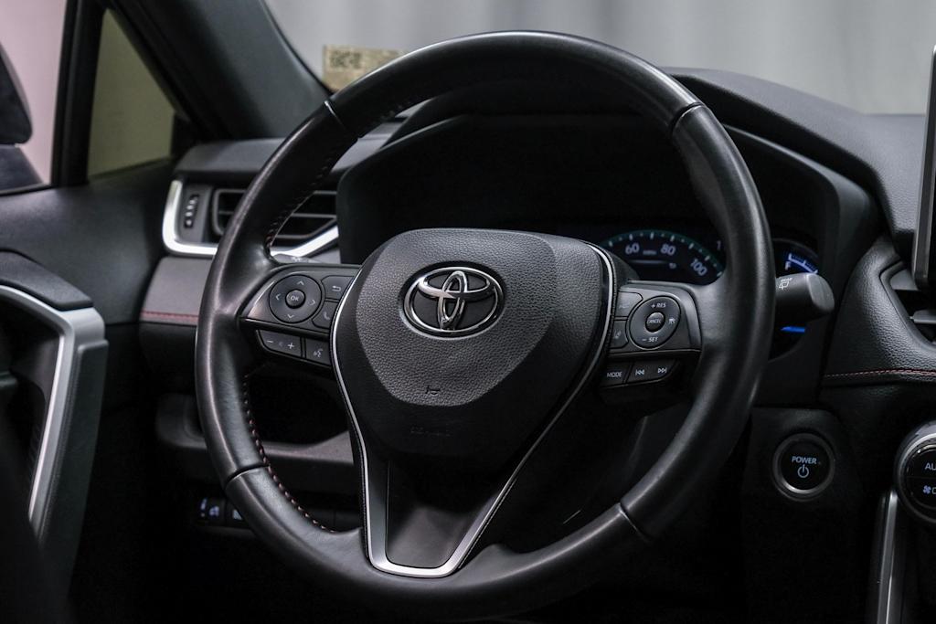 Thumbnail: 2023 Toyota RAV4 - 7