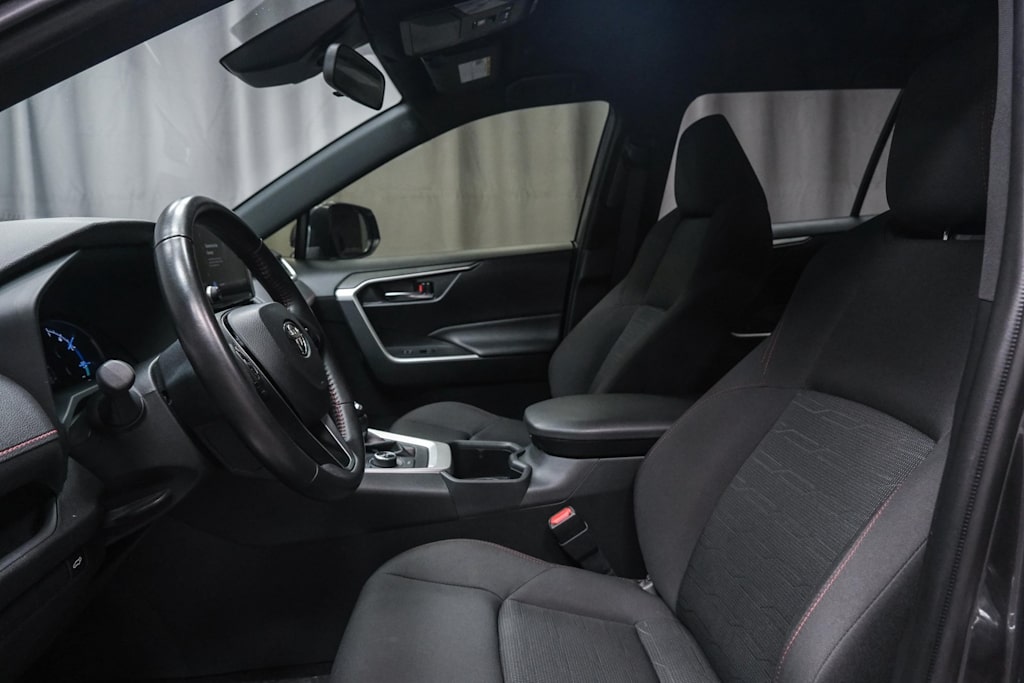 Thumbnail: 2023 Toyota RAV4 - 9