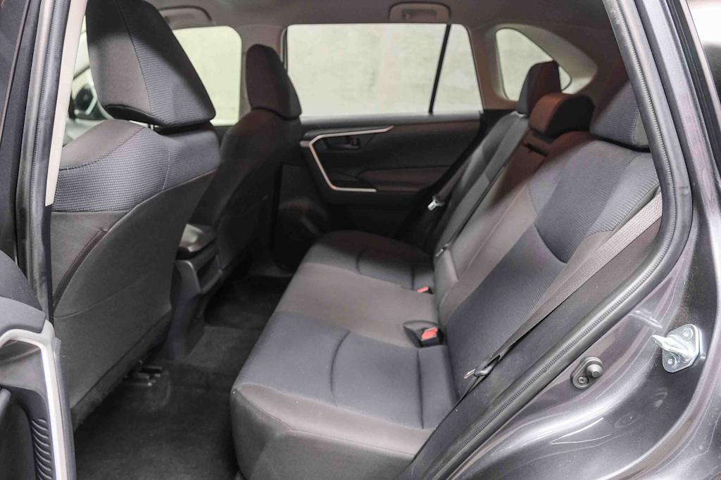 Thumbnail: 2019 Toyota RAV4 - 13