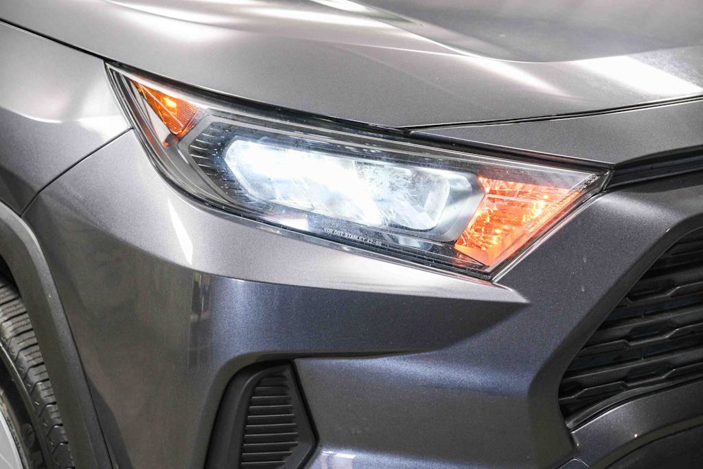 Thumbnail: 2019 Toyota RAV4 - 24