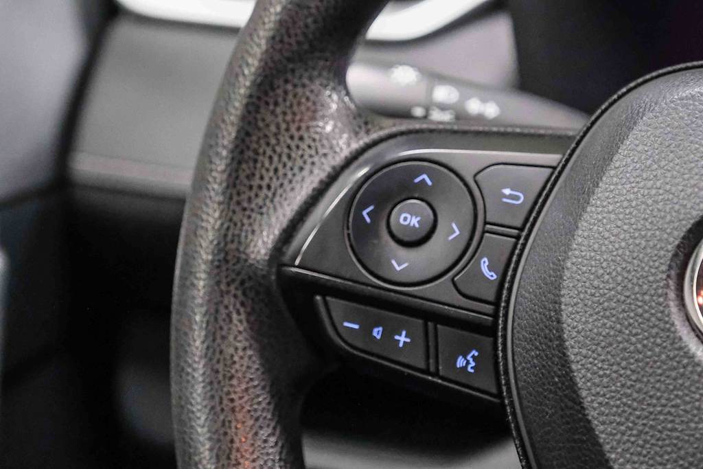 Thumbnail: 2019 Toyota RAV4 - 28