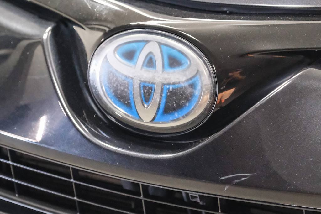 Thumbnail: 2018 Toyota RAV4 - 7