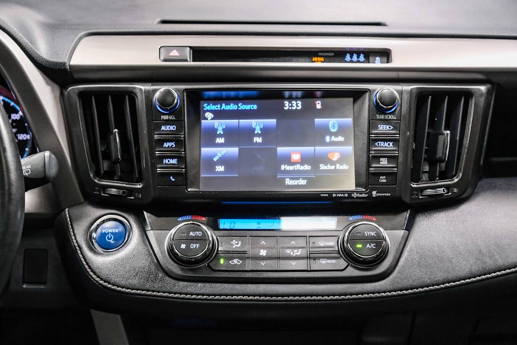 Thumbnail: 2018 Toyota RAV4 - 14