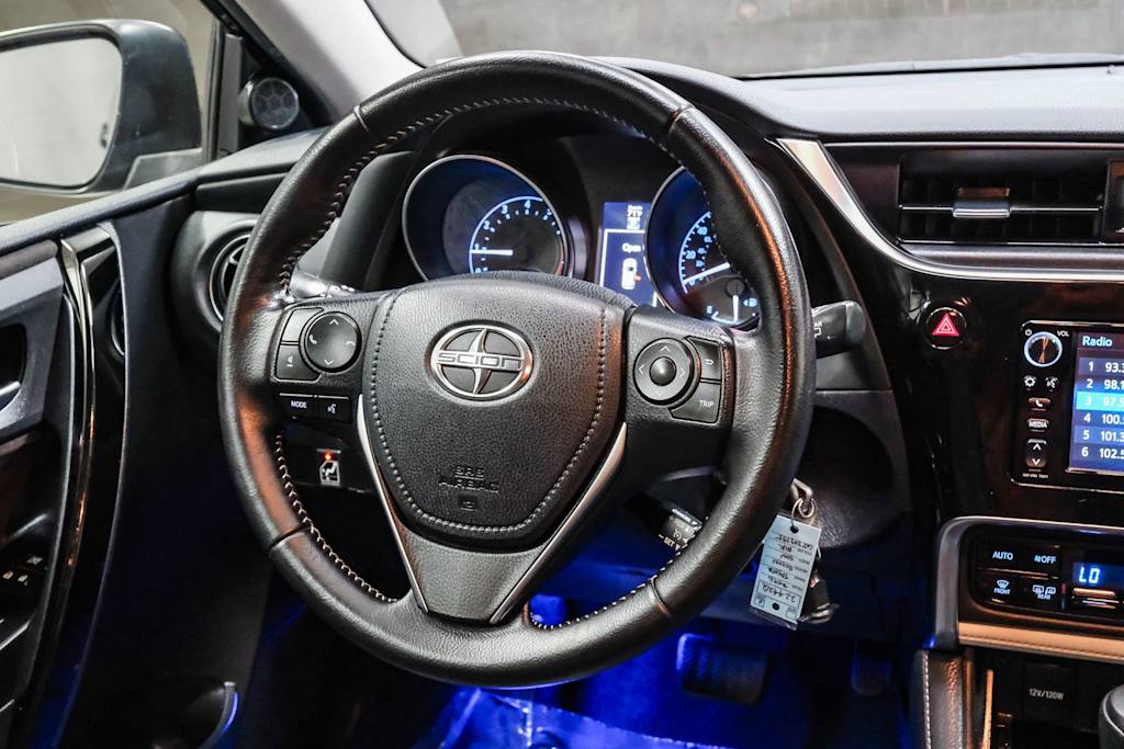 Thumbnail: 2016 Scion iM - 10