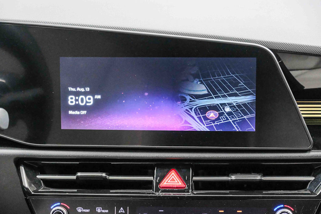 Thumbnail: 2023 Kia Niro - 25