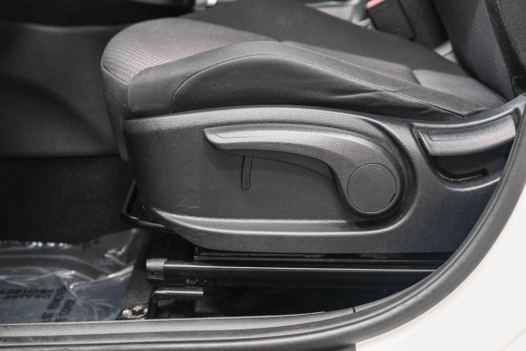 Thumbnail: 2023 Kia Soul - 24