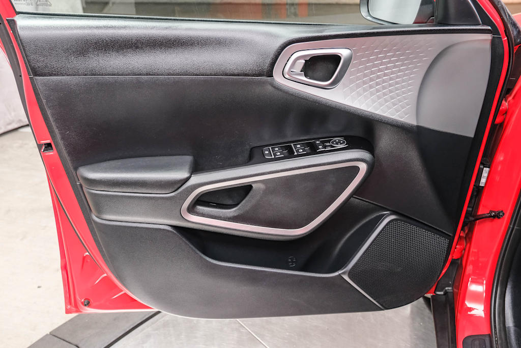 Thumbnail: 2022 Kia Soul - 28