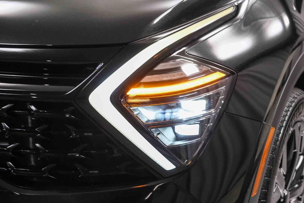 Thumbnail: 2025 Kia Sportage - 21